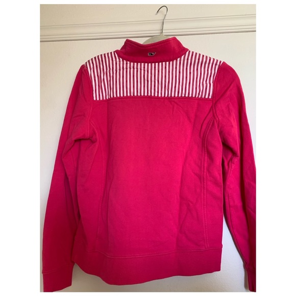 Vineyard Vines pullover - Picture 2 of 5